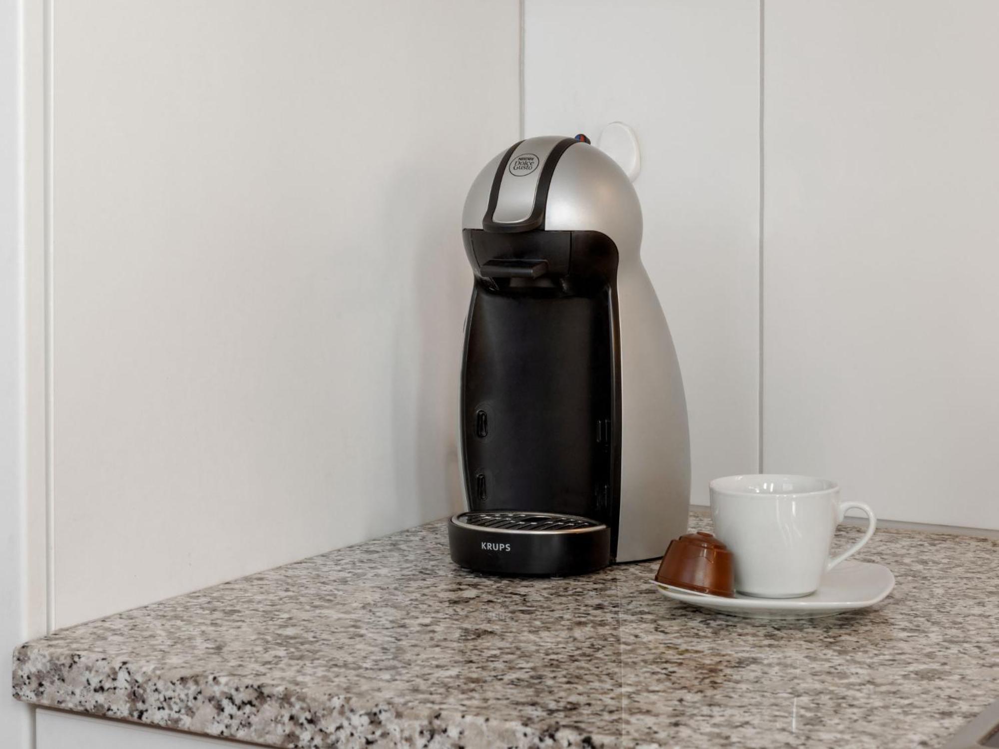 Apartment Torre Tessuti Apt-City Stay By Interhome Locarno Bagian luar foto