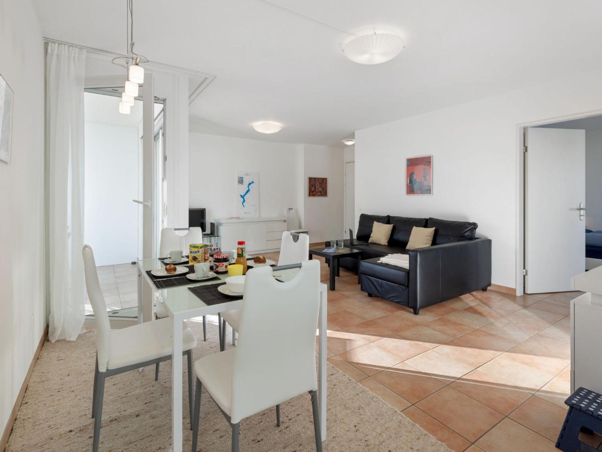 Apartment Torre Tessuti Apt-City Stay By Interhome Locarno Bagian luar foto